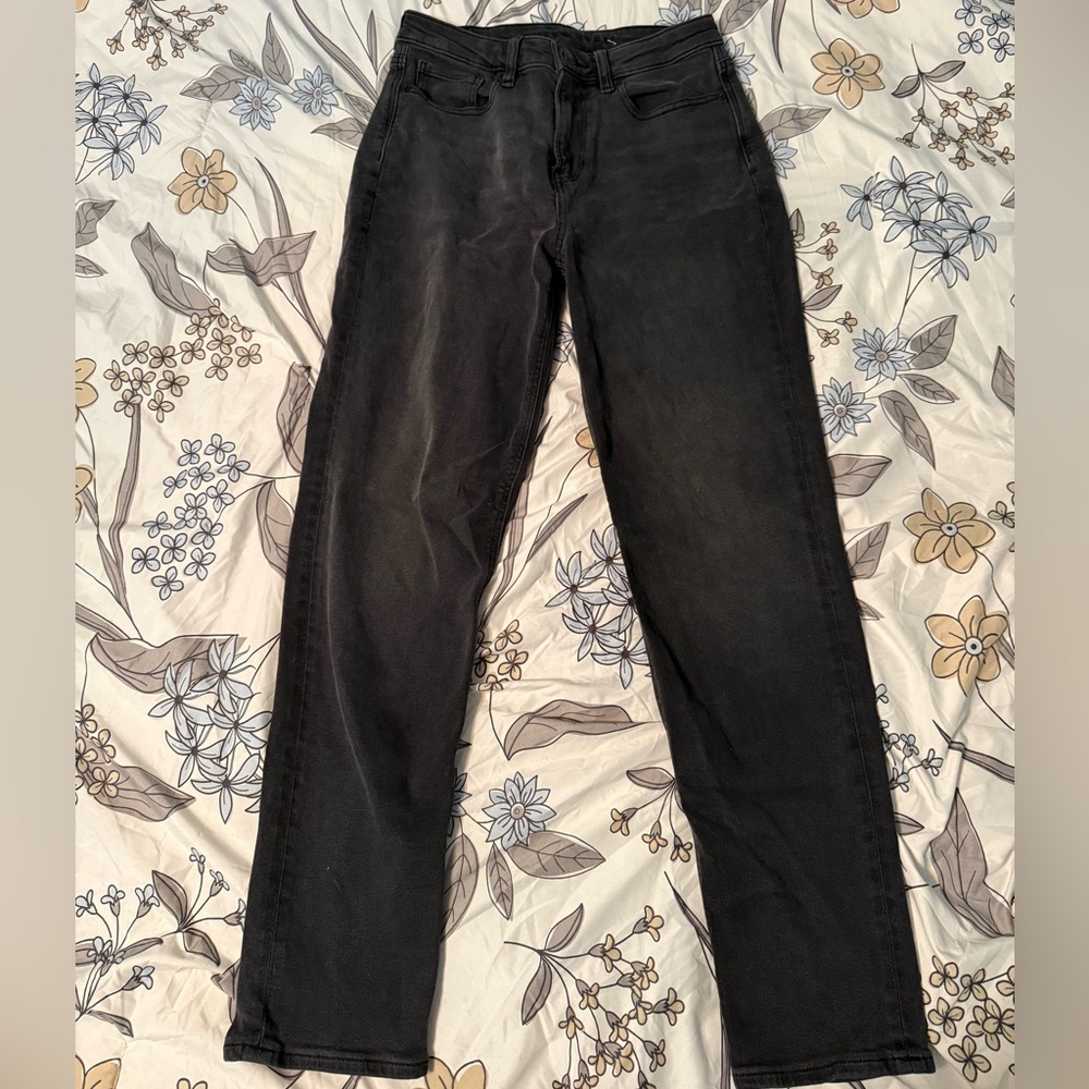 American Eagle Outfitters Women's Black Straight Leg Jeans